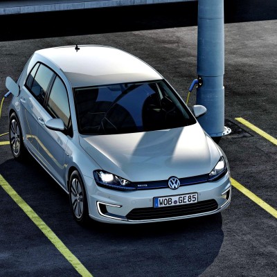 Ηλεκτρικό VW e-Golf: Ξεκινούν οι πωλήσεις στη Γερμανία