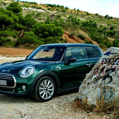 ΔΟΚΙΜΑΖΟΥΜΕ Mini One 1.2 Turbo 102 PS