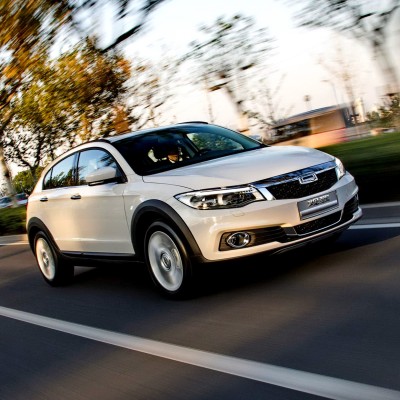 Νέο Qoros 3 City SUV 1.6 Turbo