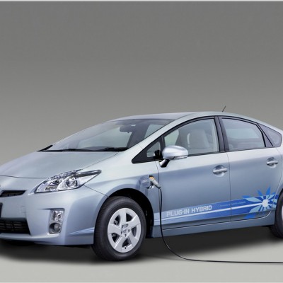 Η Toyota εντείνει την ανακύκλωση μπαταριών