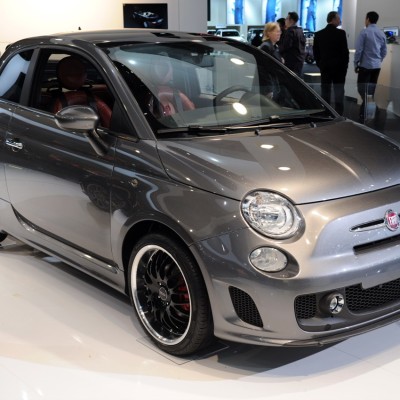 Ηλεκτρικό 500ράκι στο Los Angeles