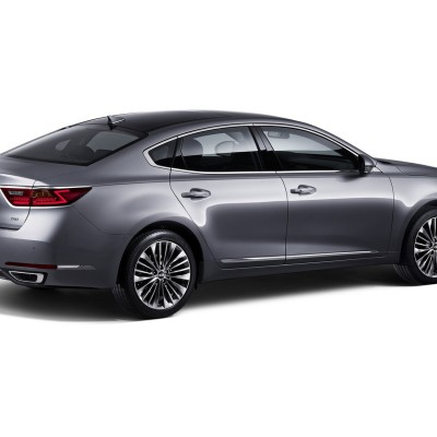 Cadenza: Μια λιμουζίνα από την Kia