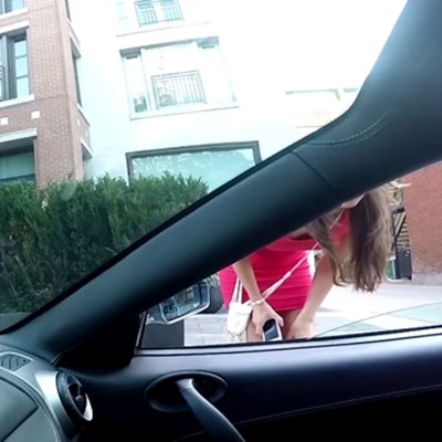 Όταν η κοπέλα έχει… αρχές! (VIDEO)