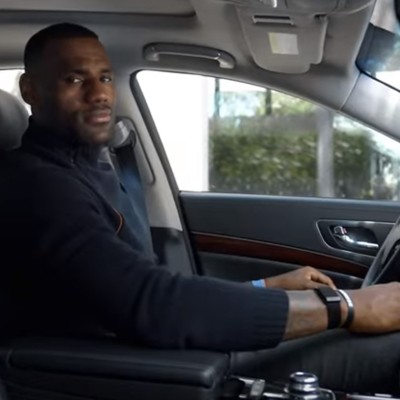 Ξαφνικά χρωστάει 10 εκ. $ στον LeBron (Video)