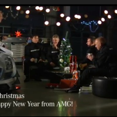 AMG: Χριστουγεννιάτικες ευχές με γκάζια και χιούμορ