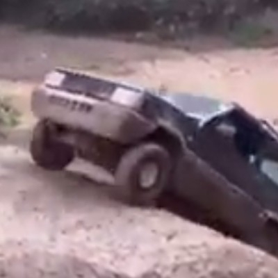«Μαθήματα» off-roading από ένα Panda 4x4 (Video)