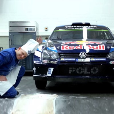 Τι ψήνεται στη Volkswagen; (Video)