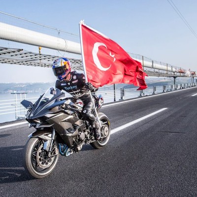 0-400 km/h σε 26 sec με Kawasaki H2R (video)