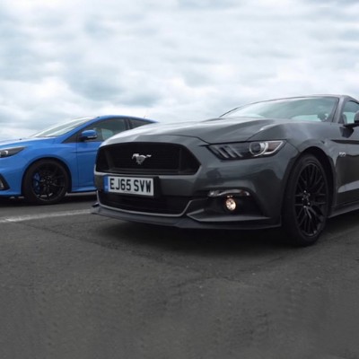 Ford Mustang GT vs Focus RS (video)