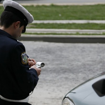 Επιστροφή πινακίδων και αδειών οχημάτων ενόψει Πάσχα