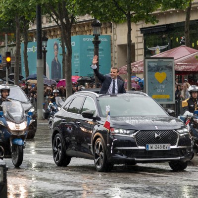 Το αυτοκίνητο του νέου Προέδρου της Γαλλίας (vid)
