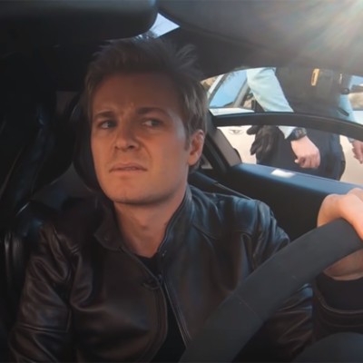 Χάθηκε, έκανε λάθος και τον σταμάτησε η αστυνομία (video)