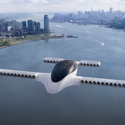 Το εναέριο πενταθέσιο ηλεκτρικό ταξί ξεκίνησε τις πτήσεις του (vid)