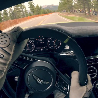 Έτσι σημείωσε η Bentley Continental GT το ρεκόρ στο Pikes Peak (video)