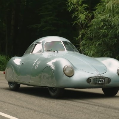 Ο Chris Harris στο… τιμόνι της γηραιότερης Porsche του κόσμου (video)