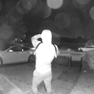 Έκλεψαν Tesla Model S μέσα σε 30 δευτερόλεπτα! (video)