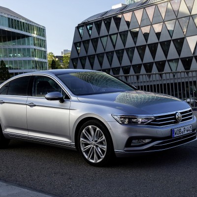 To νέο Volkswagen Passat στην Ελλάδα από 27.300 ευρώ