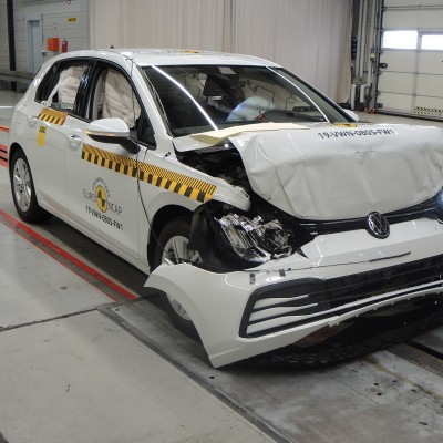 Τα τελευταία πεντάστερα αυτοκίνητα του 2019 (vid)