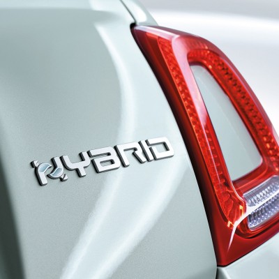 Υβριδικό, στιλάτο αυτοκίνητο πόλης χωρίς Τέλη, με όφελος 1.200 € και 0% επιτόκιο! Ποιο είναι;