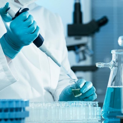 Έλληνες ερευνητές αποκωδικοποίησαν τον τρόπο που επιτίθεται ο κορωνοϊός