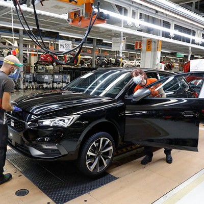 SEAT: 30 χρόνια Martorell, 3 δισ. επένδυση για τον εξηλεκτρισμό του!