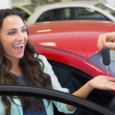 Τέλη κυκλοφορίας: Αλλάζουν για όσα αυτοκίνητα ταξινομηθούν το νέο έτος