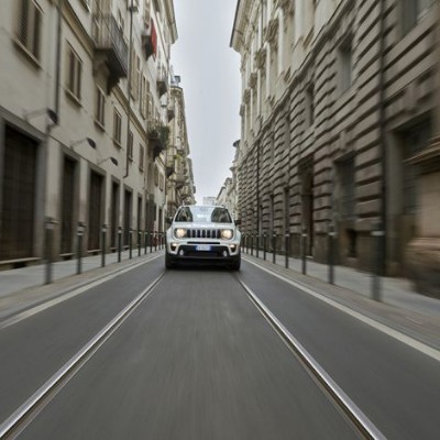 FCA: Επιταχύνει για την προώθηση των ηλεκτρικών οχημάτων