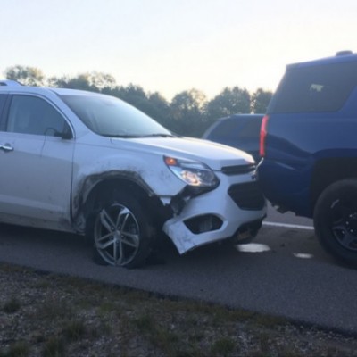 Μίσιγκαν: Αστυνομικός έσωσε τη ζωή οδηγού που έπαθε εγκεφαλικό με το περιπολικό του - Δείτε πώς!