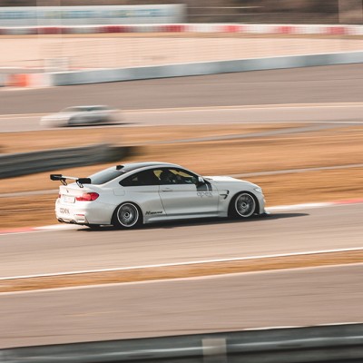 Ο Kubica τέρμα γκάζι με μία BMW M4 στο Nurburgring! (video)