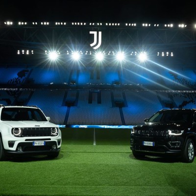 Τα νέα Plug-in Jeep «παίζουν μπάλα» με τον Ronaldo και τα υπόλοιπα αστέρια της Γιουβέντους (video)