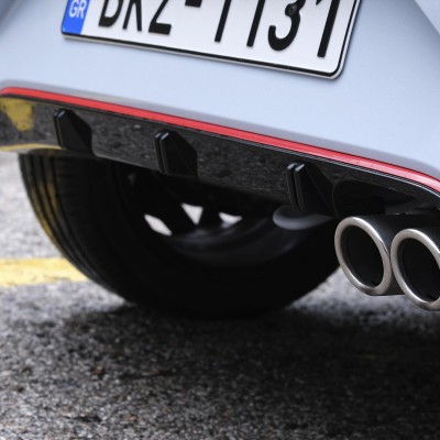 Αυτοκίνητο πόλης με κάτω από 5 lt/100km, μηδενικά Τέλη, πλούσιο εξοπλισμό και τιμή 16.000 € - Ποιο είναι;