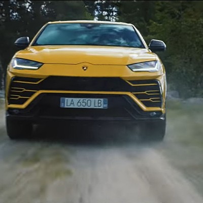 Η Lamborghini Urus ταξιδεύει στη Ρωσία! (video)