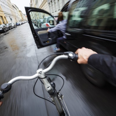 Πρόσεξε μην ανοίξεις την πόρτα!