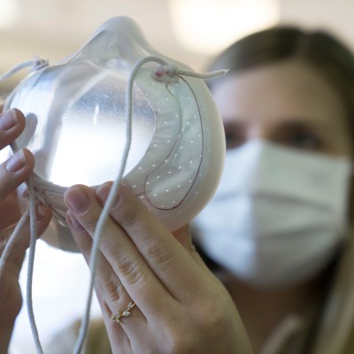 Μάσκες και φίλτρο αέρα από τη Ford [Video]