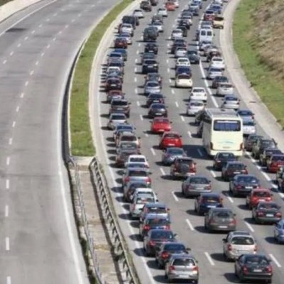 Ποιο είναι το πρόστιμο για τους οδηγούς που κινούνται στη ΛΕΑ; (video)