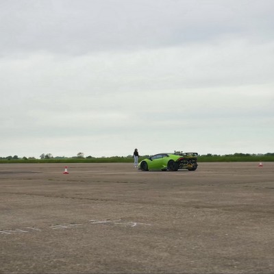 Μεταξύ μιας Lamborghini 1200 ίππων, ενός GT-R NISMO 1300 ίππων και ενός μονοθεσίου F1 ποιος θα νικούσε; [Video]