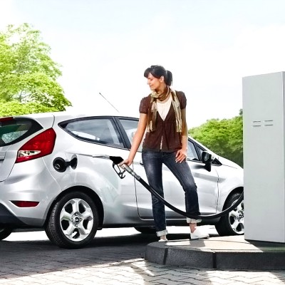 Ρεπορτάζ: Στα ύψη η τιμή της βενζίνης. Αύξηση 20% από την αρχή της χρονιάς!