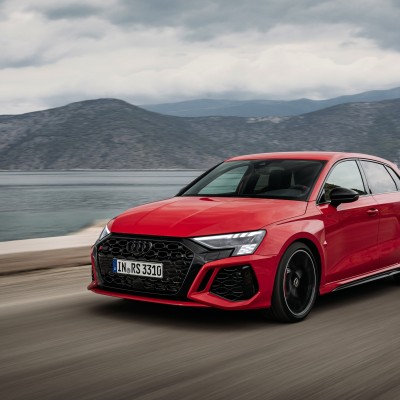 Το εκρηκτικό Audi RS 3 των 400 ίππων ήρθε στην Ελλάδα (Δες την τιμή του)