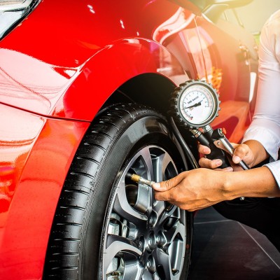 Προσοχή: Η πίεση ελαστικών σου είναι σίγουρα χαμηλότερη απ’ ό,τι πρέπει! Δες γιατί