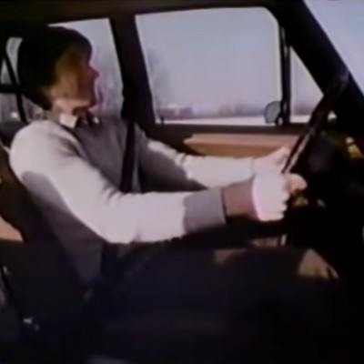 Κάποτε τα crash test γίνονταν με... ανθρώπους [video]