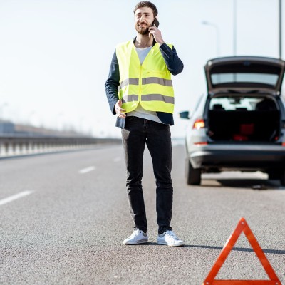 Οδική Βοήθεια: Οι 4 άγνωστες υπηρεσίες που θα σε σώσουν στις διακοπές