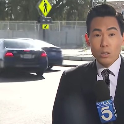 Τρακάρισμα και εγκατάλειψη σε ζωντανή σύνδεση [video]