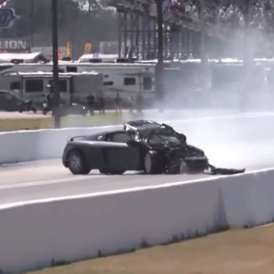 Audi R8: Στον τοίχο με τέρμα γκάζι [video]