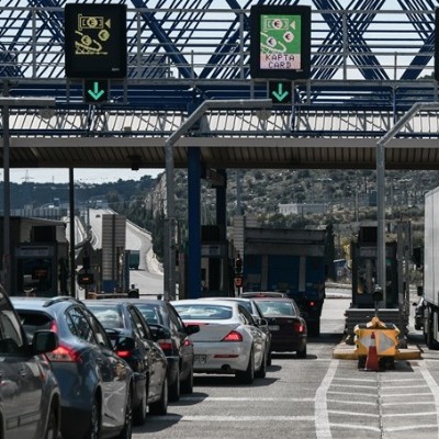 Επίσημο: Έρχονται πρόστιμα σε 810.000 οδηγούς στην Ελλάδα – Δείτε τι δεν έκαναν