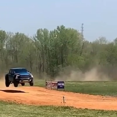 Ο αδύναμος κρίκος στο Ford Raptor είναι…ο οδηγός [video]