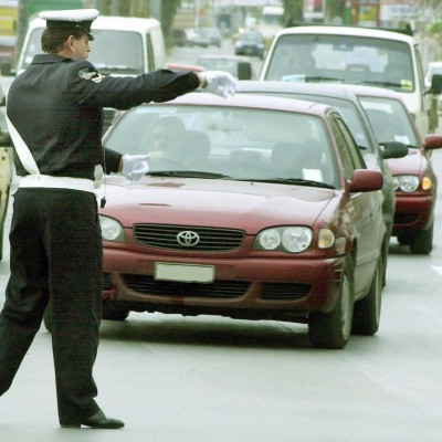 Πρέβεζα: Ο βασιλιάς της παρανομίας ήταν μεθυσμένος, χωρίς δίπλωμα-πινακίδες και... με όπλο!