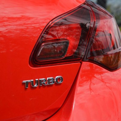 Κάθε πότε πρέπει να αλλάζω τα λάδια σε αυτοκίνητο με turbo κινητήρα;