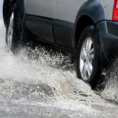 Επικίνδυνα καιρικά φαινόμενα από σήμερα το βράδυ – Δες σε ποιες περιοχές