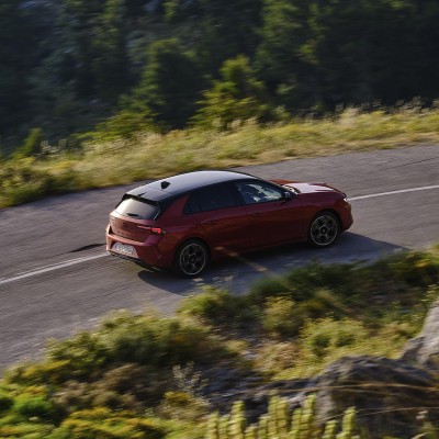 Μοντέρνο οικογενειακό diesel με 130 PS, μηδενικά Τέλη και κατανάλωση 4,5 lt/100 km - Ποιο είναι;