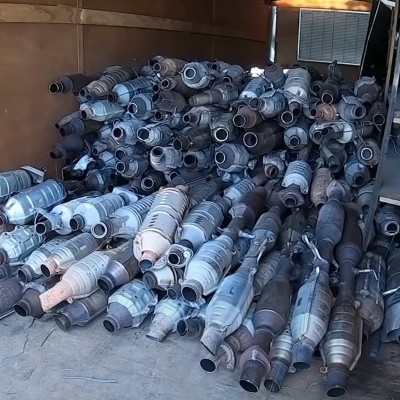 Απίστευτο: Βρέθηκαν κλεμμένοι καταλύτες αξίας 11 εκατομμυρίων! [video]